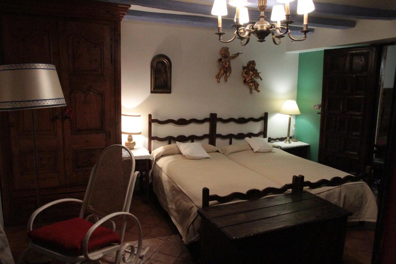 Casa-Abadia De Banaguas Apartment ภายนอก รูปภาพ