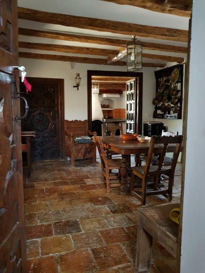 Casa-Abadia De Banaguas Apartment ภายนอก รูปภาพ